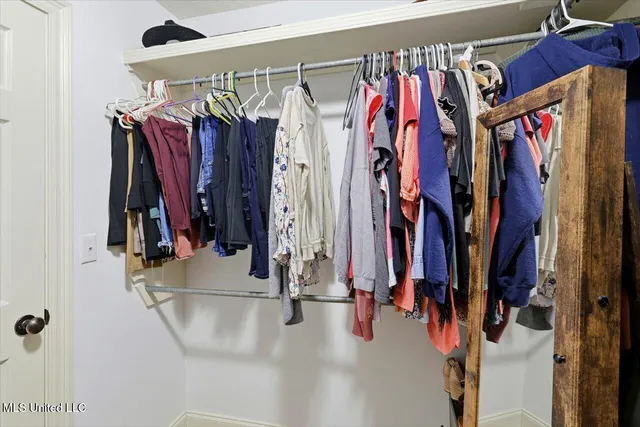 $255,000 | 110 Greenfield Ridge Drive, Brandon, MS 39042