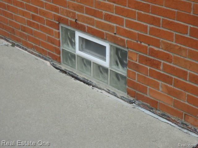 7821 Harding Street Taylor, MI 48180 - Photo 52 of 56 DSC01781.JPG