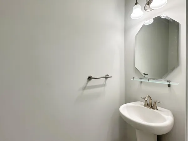 $2,700 | 229 Shadybrook Drive, Summerville, SC 29486