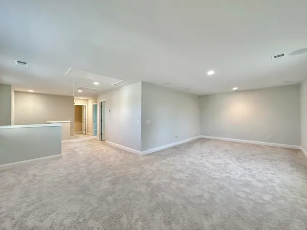 $2,700 | 229 Shadybrook Drive, Summerville, SC 29486