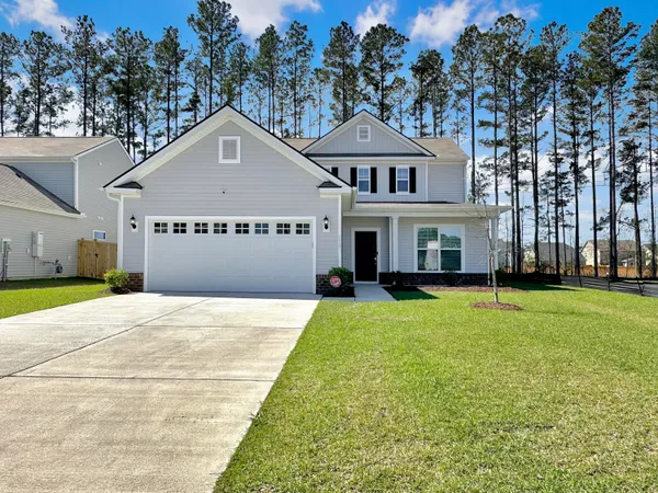 $2,700 | 229 Shadybrook Drive, Summerville, SC 29486