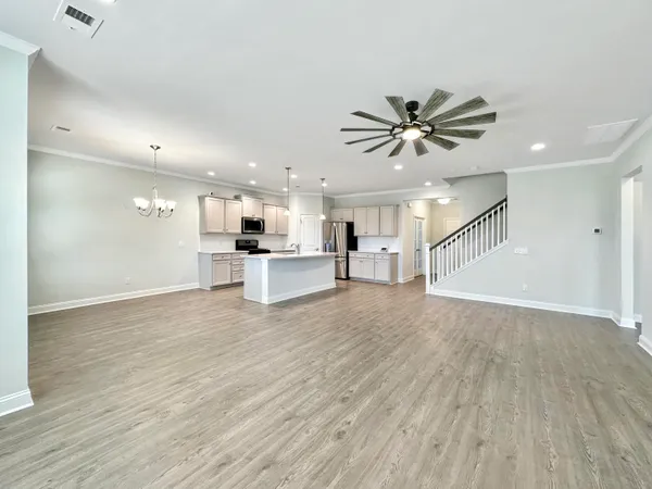 $2,700 | 229 Shadybrook Drive, Summerville, SC 29486