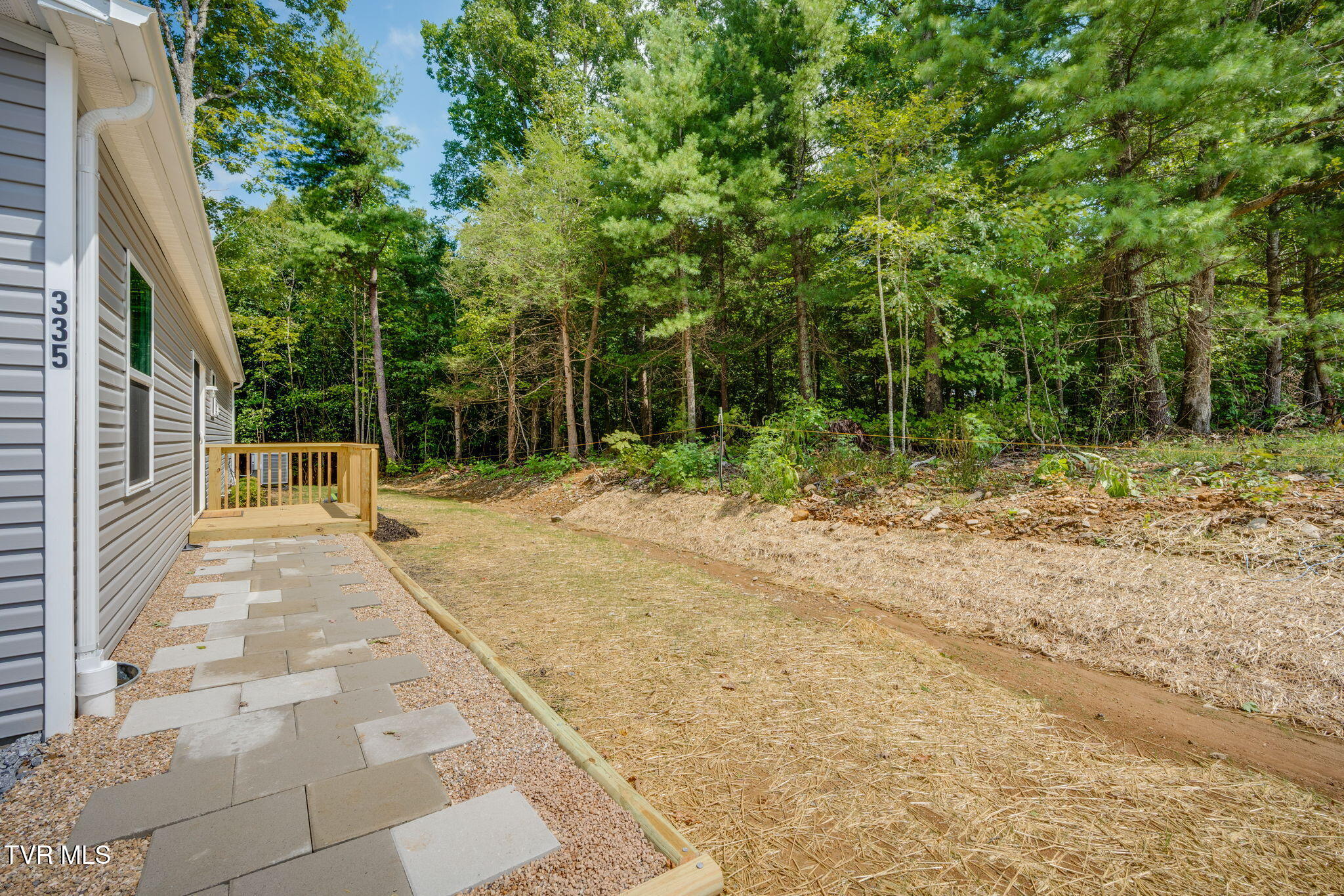 335 Laws Road Greeneville, TN 37743 - Photo 25 of 30 023