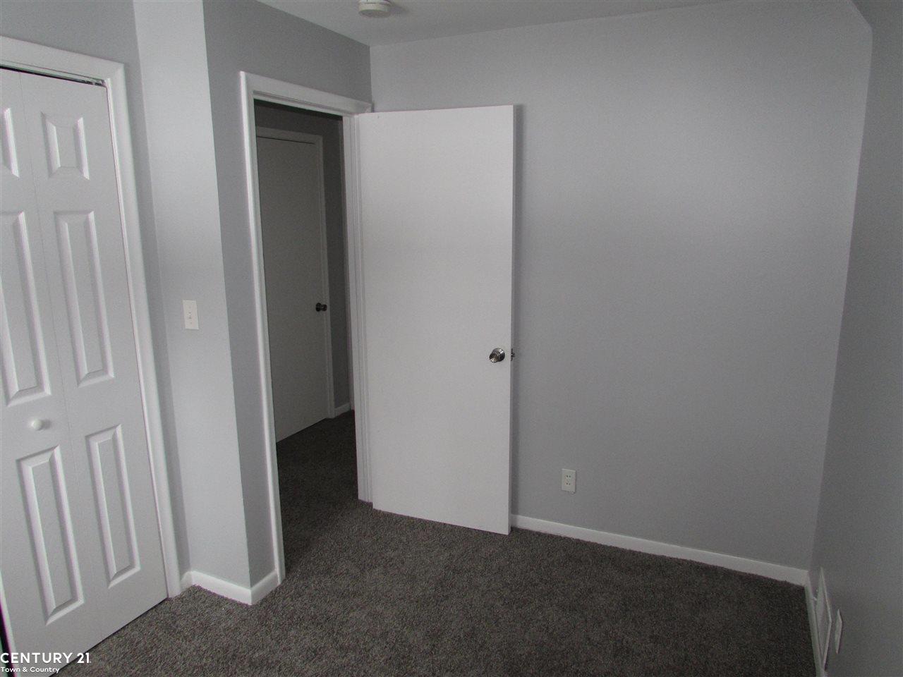 1904 June Rochester Hills Rochester, MI 48309 - Photo 18 of 21