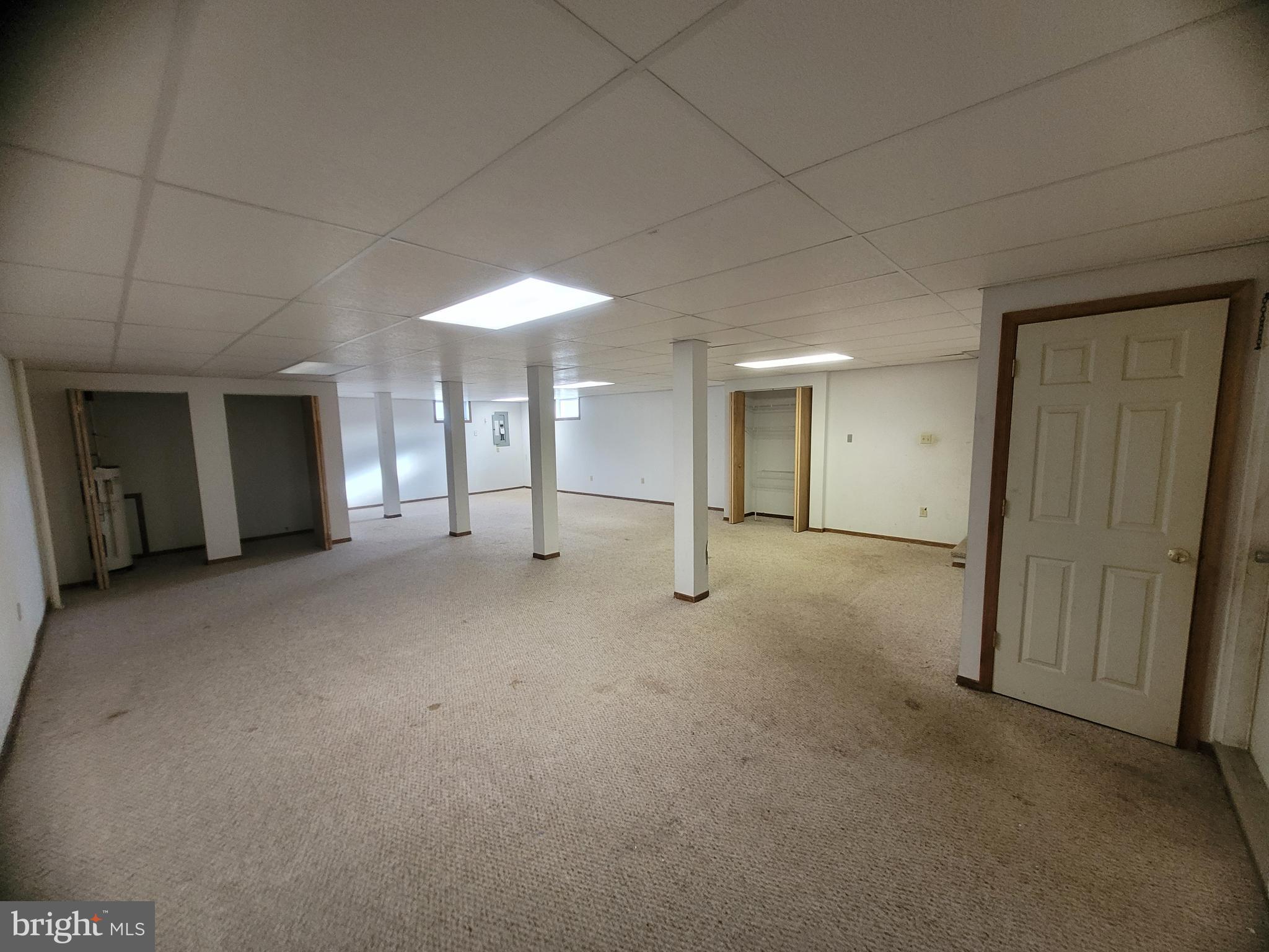 16821 Porter Road Northwest Frostburg, MD 21532 - Photo 37 of 39 a view of a big room with closet and a yard