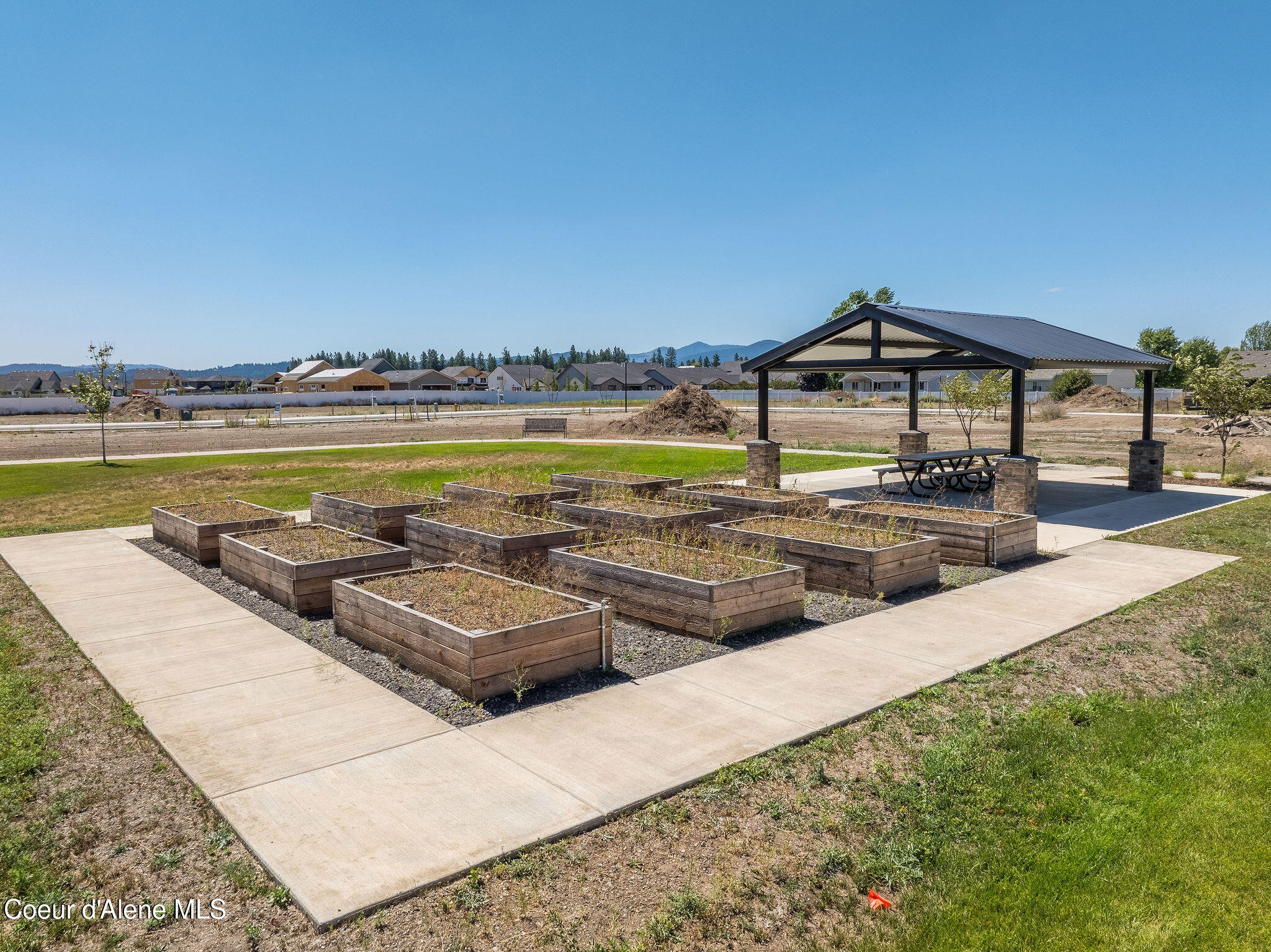 7785 North Mocha Loop Coeur D'Alene, ID 83815 - Photo 20 of 47 Community Park & Garden Boxes