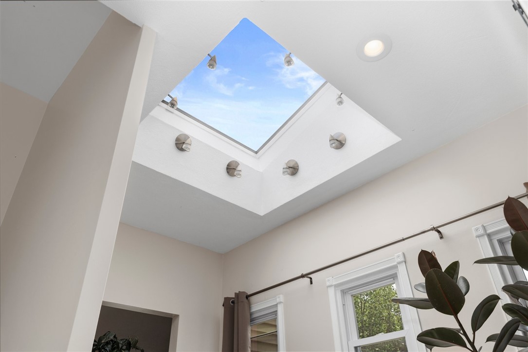 67 Highwood Drive Coventry, RI 02816 - Photo 25 of 50