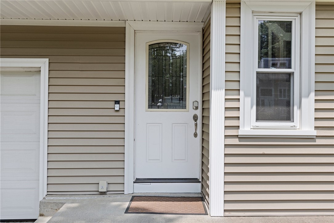 67 Highwood Drive Coventry, RI 02816 - Photo 3 of 50