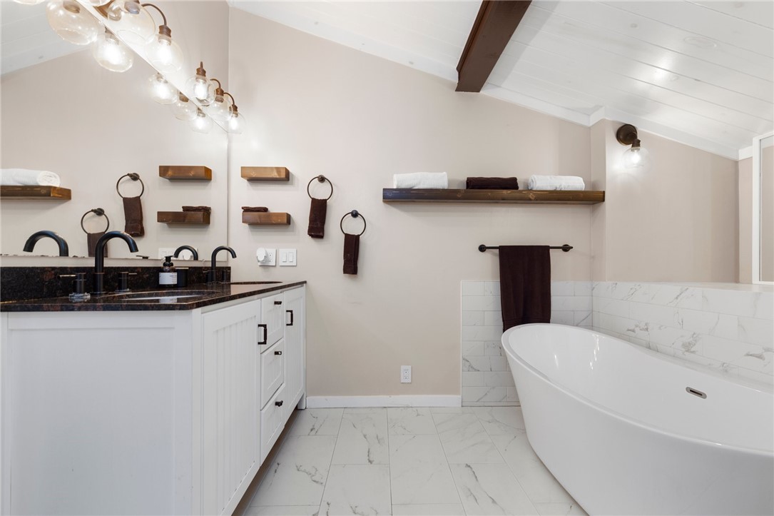 67 Highwood Drive Coventry, RI 02816 - Photo 32 of 50