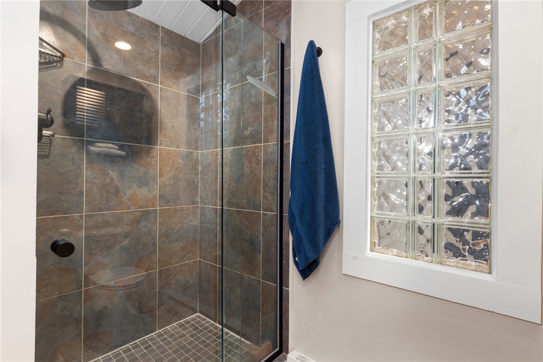 67 Highwood Drive Coventry, RI 02816 - Photo 33 of 50