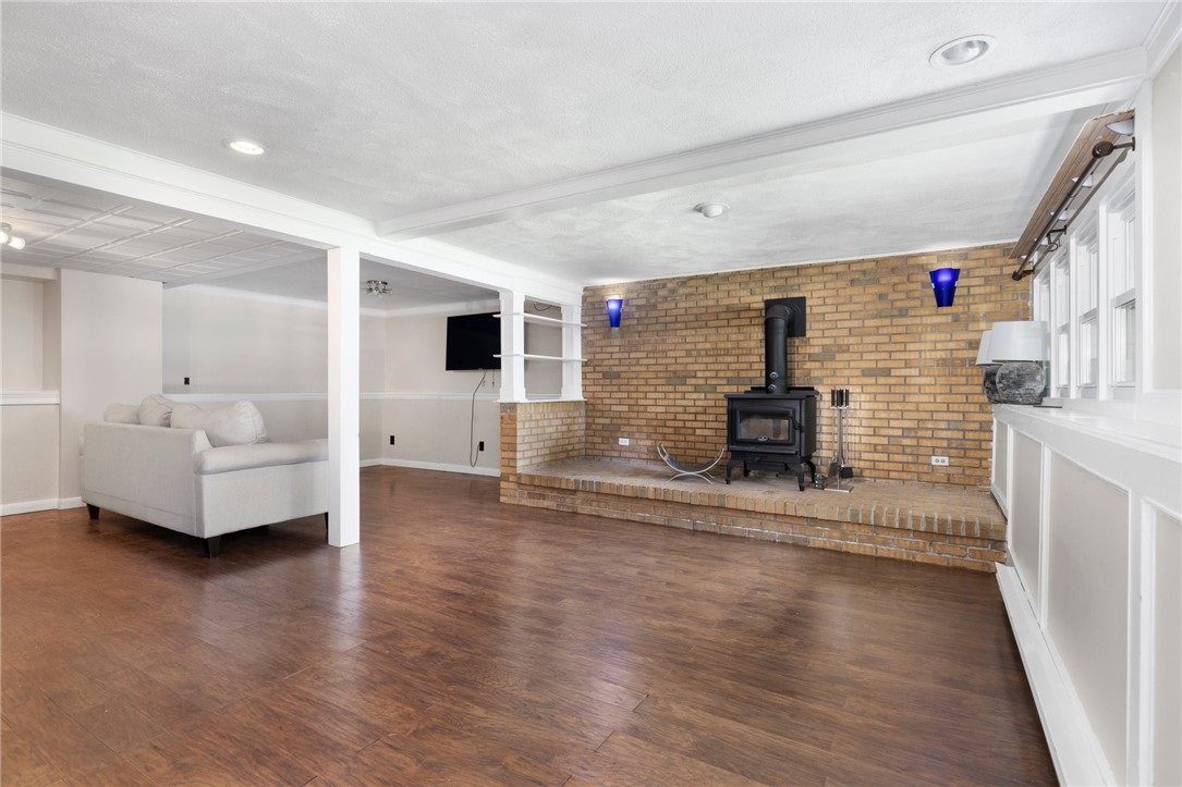 67 Highwood Drive Coventry, RI 02816 - Photo 37 of 50