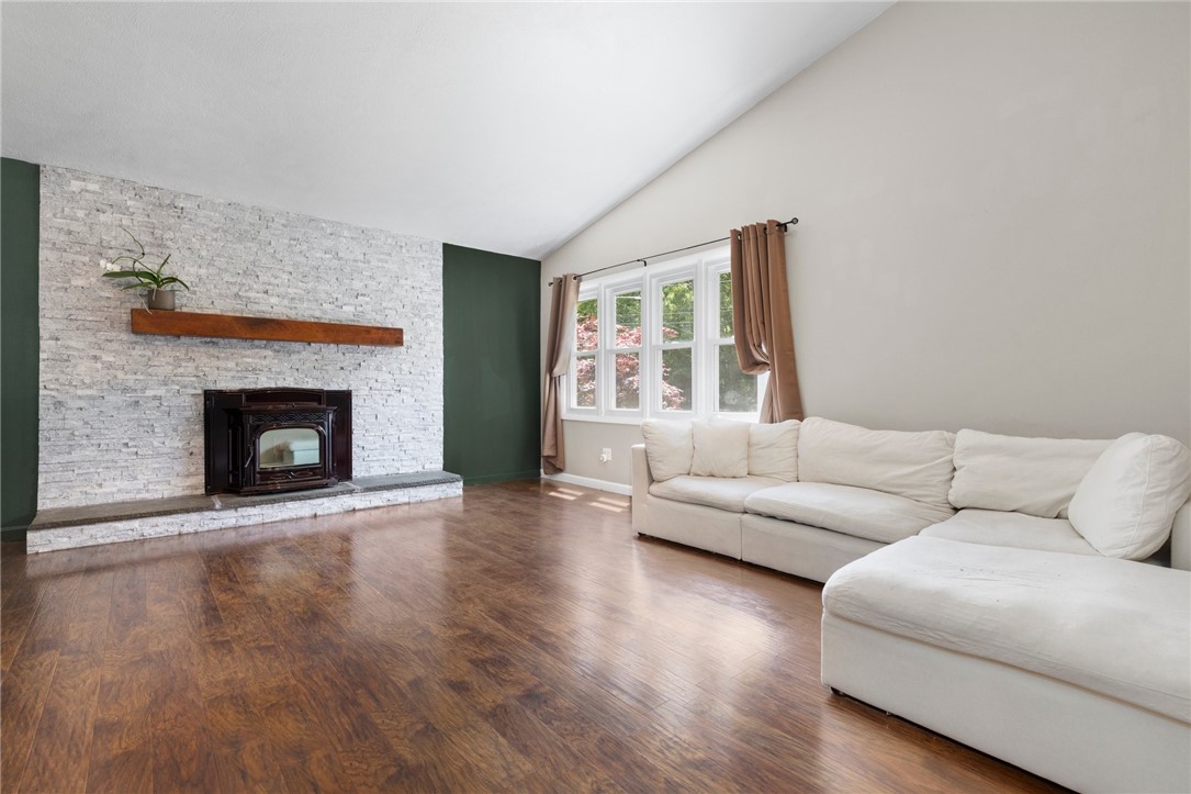 67 Highwood Drive Coventry, RI 02816 - Photo 6 of 50