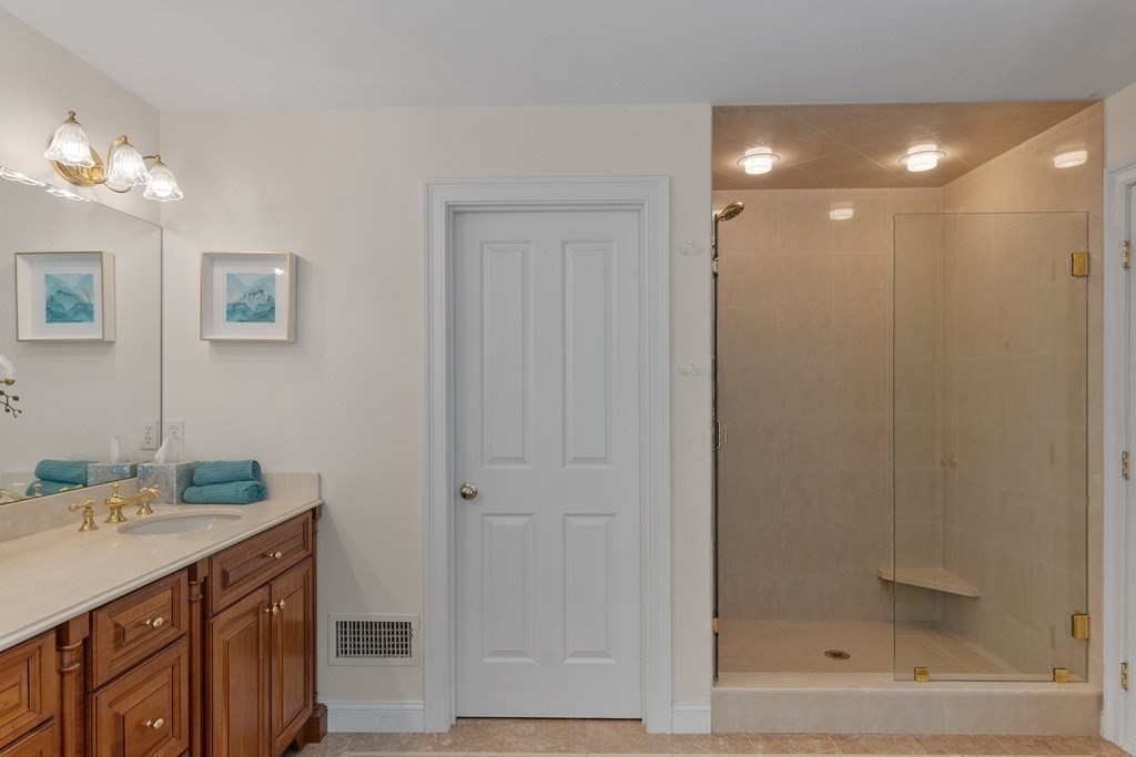 19 Davis Road Carlisle, MA 01741 - Photo 23 of 41 Gallery Image 23