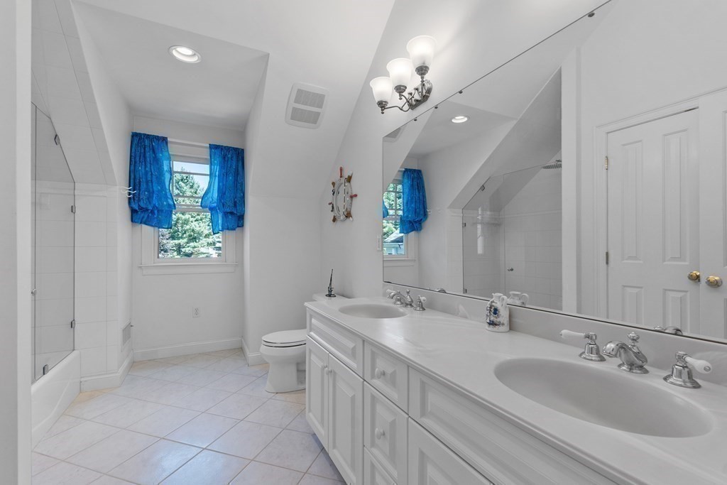 19 Davis Road Carlisle, MA 01741 - Photo 27 of 41 Gallery Image 27