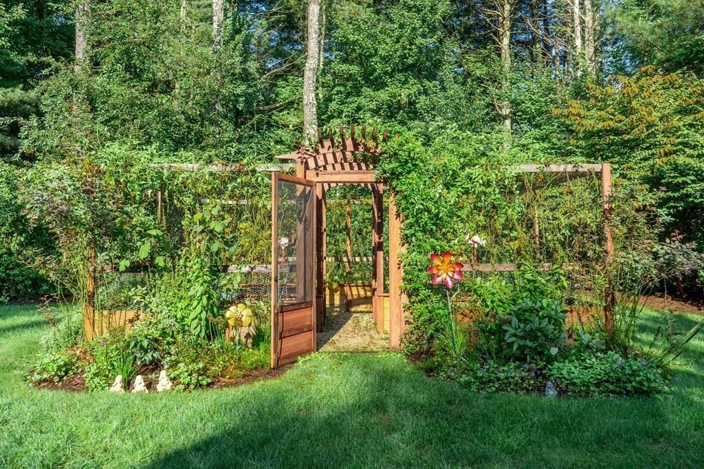 19 Davis Road Carlisle, MA 01741 - Photo 34 of 41 Gallery Image 34