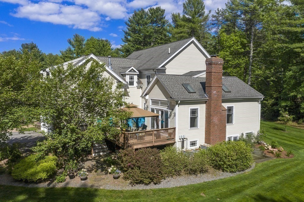 19 Davis Road Carlisle, MA 01741 - Photo 40 of 41 Gallery Image 40