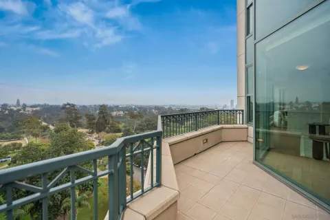 $4,350,000 | 2500 Sixth Avenue, Unit PH5, San Diego, CA 92103