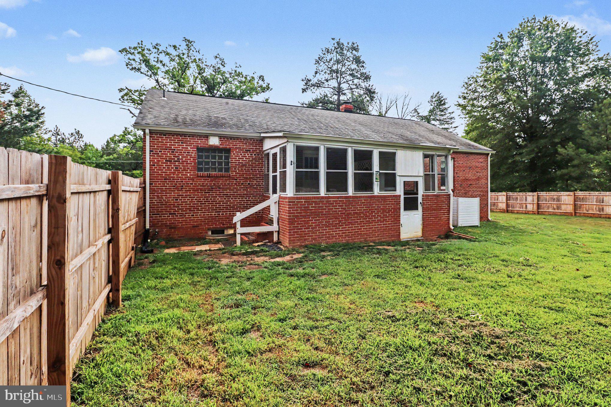 24294 Ruther Glen Road Ruther Glen, VA 22546 - Photo 24 of 28 Backyard