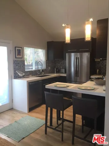 $4,150 | 559 Vernon Avenue, Venice, CA 90291