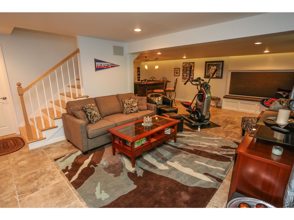14 Longa Road Merrimack, NH 03054 - Photo 22 of 36