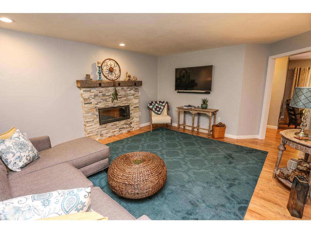 14 Longa Road Merrimack, NH 03054 - Photo 7 of 36