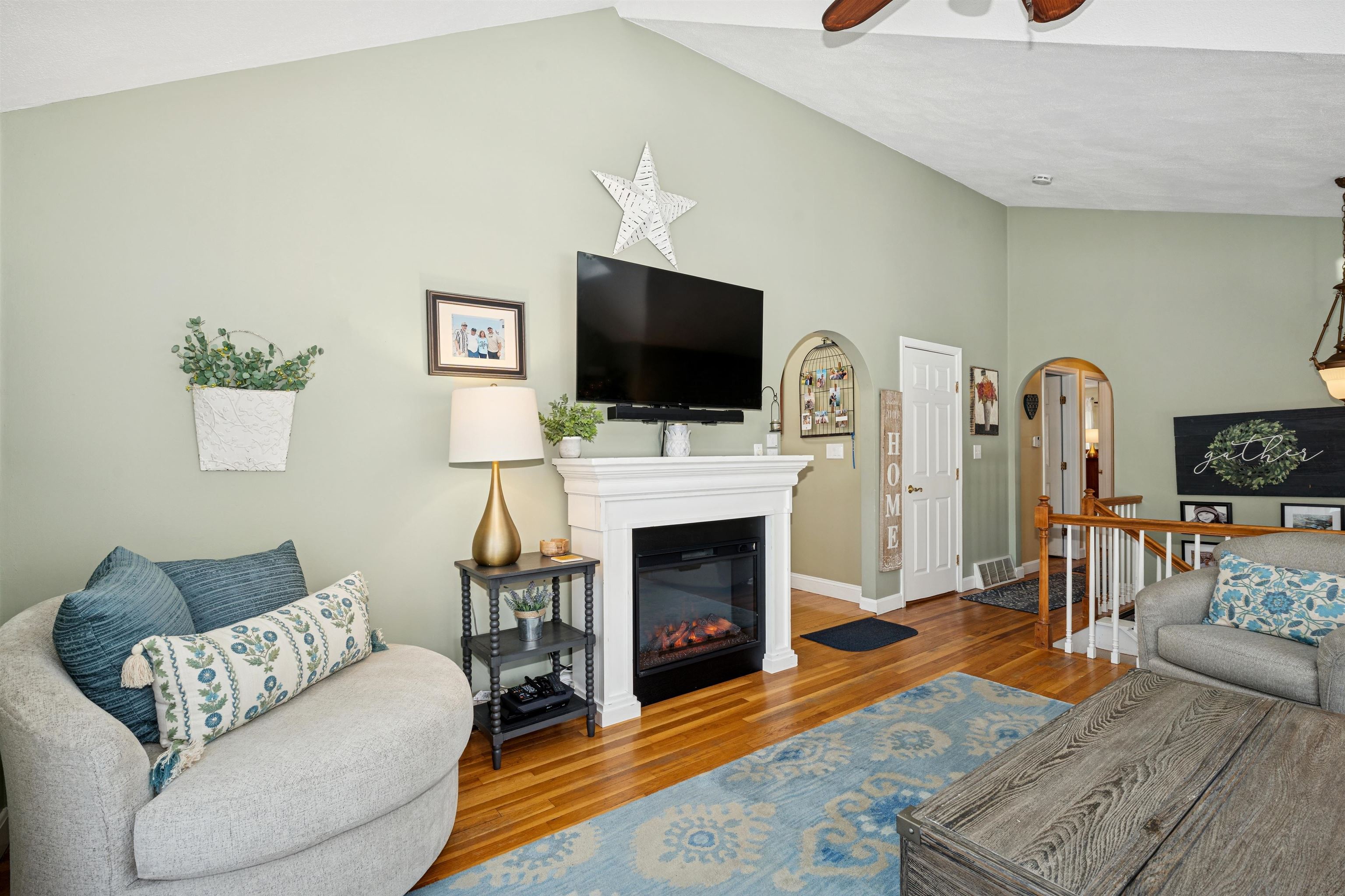 244 Harris Road Nashua, NH 03062 - Photo 12 of 41