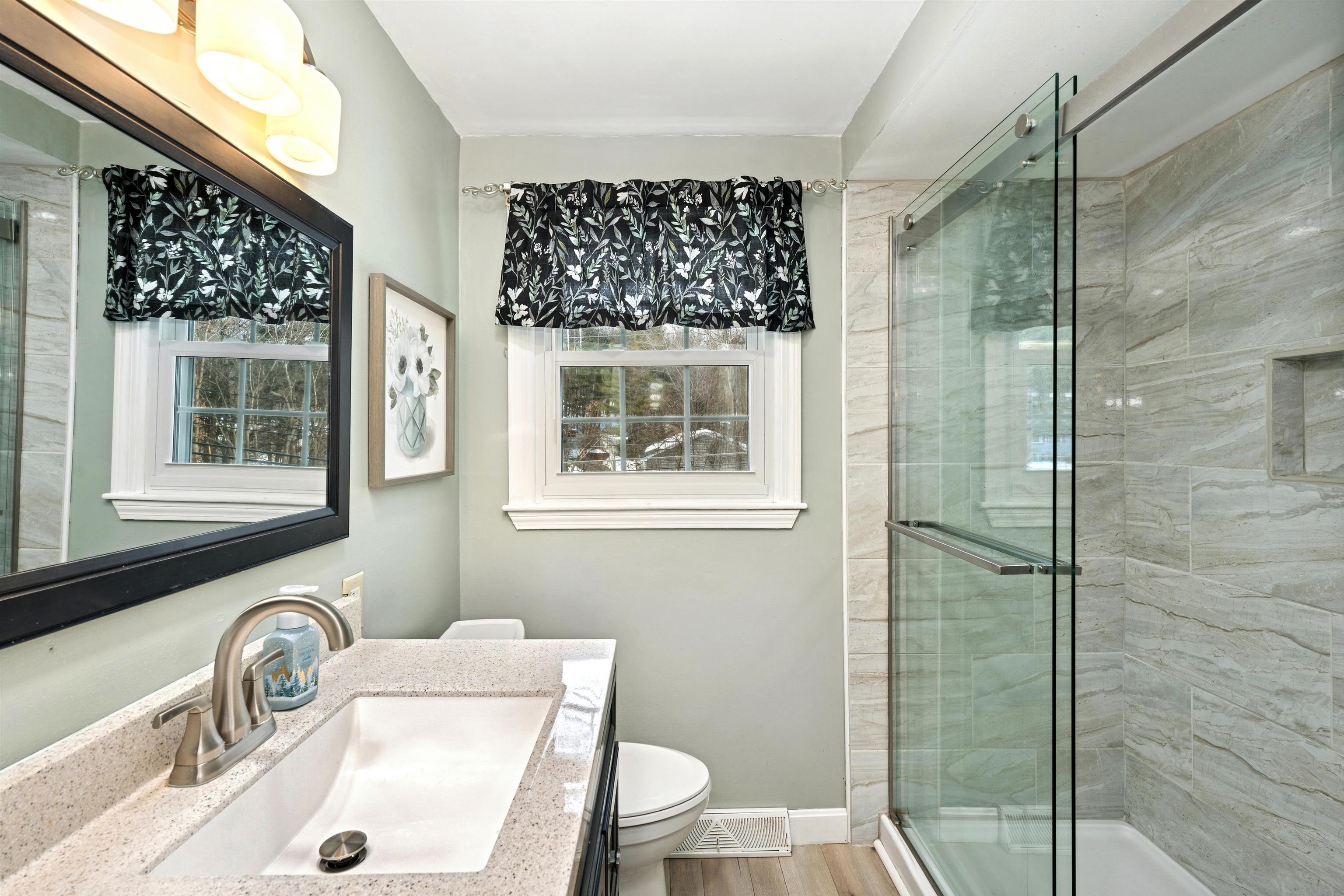 244 Harris Road Nashua, NH 03062 - Photo 15 of 41