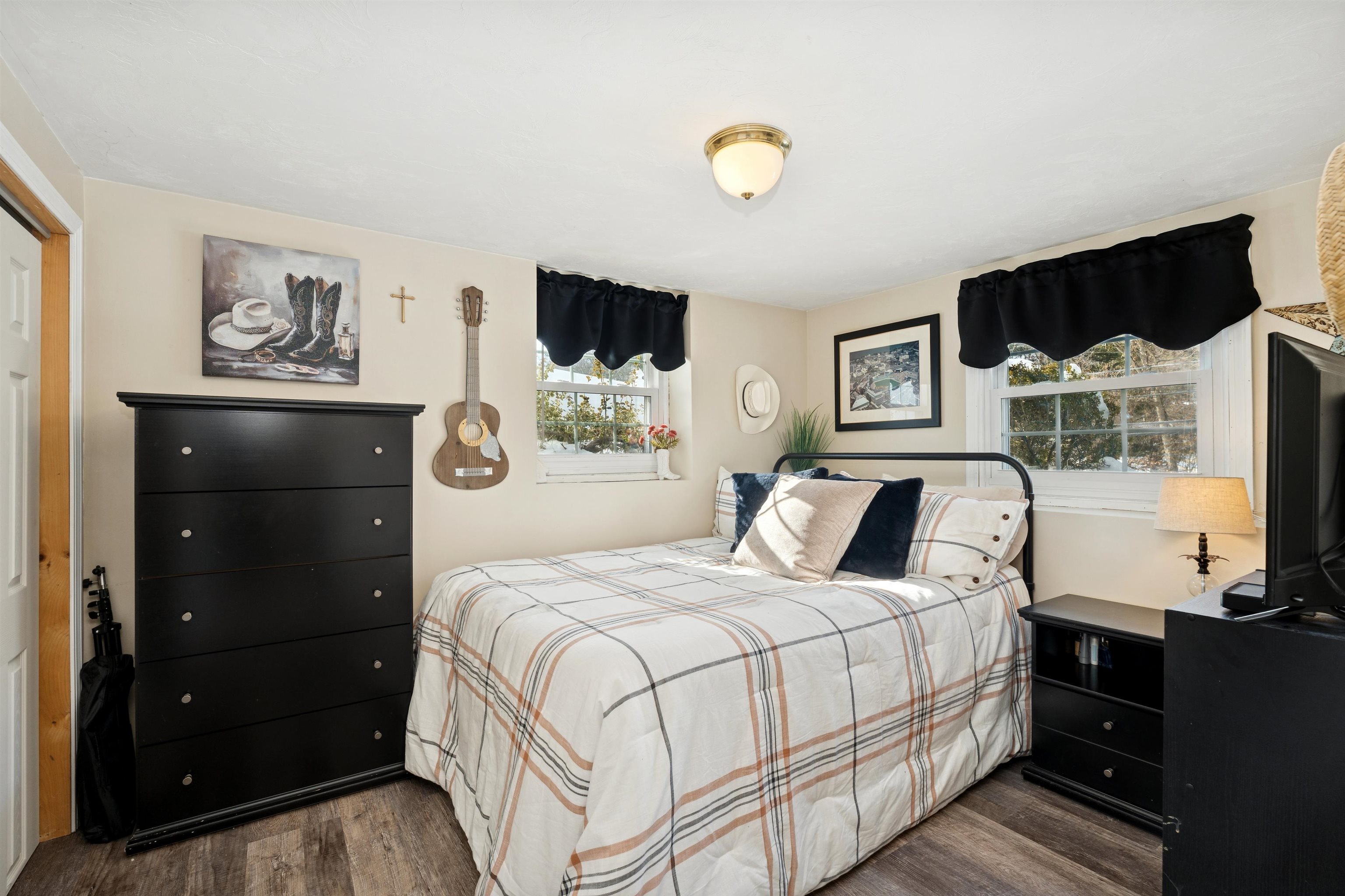 244 Harris Road Nashua, NH 03062 - Photo 33 of 41