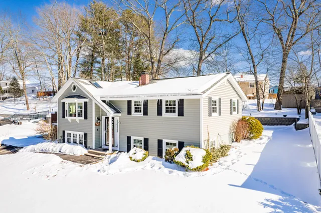 $575,000 | 244 Harris Road, Nashua, NH 03062