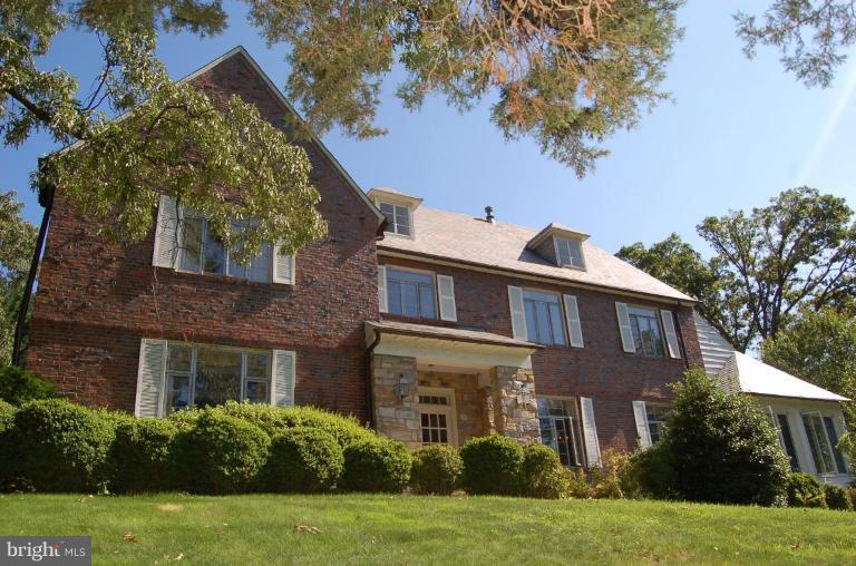 5553 Little Falls Road Arlington, VA 22207 - Photo 1 of 1 Exterior (Main)
