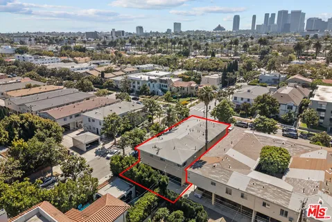 $3,100,000 | 272 South Doheny Drive, Beverly Hills, CA 90211