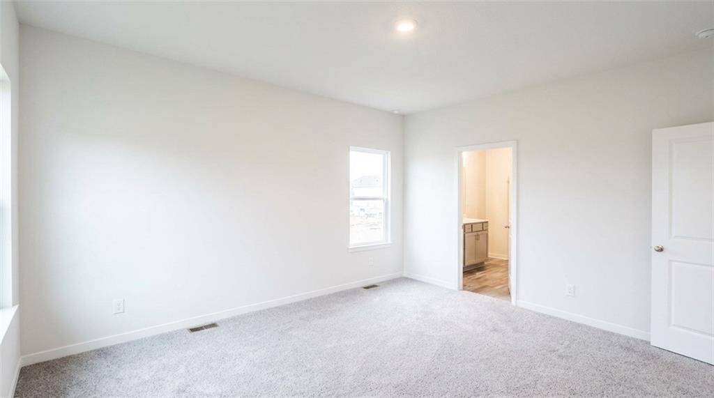 20121 Cornice St Spring Hill Spring Hill, KS 66083 - Photo 12 of 21