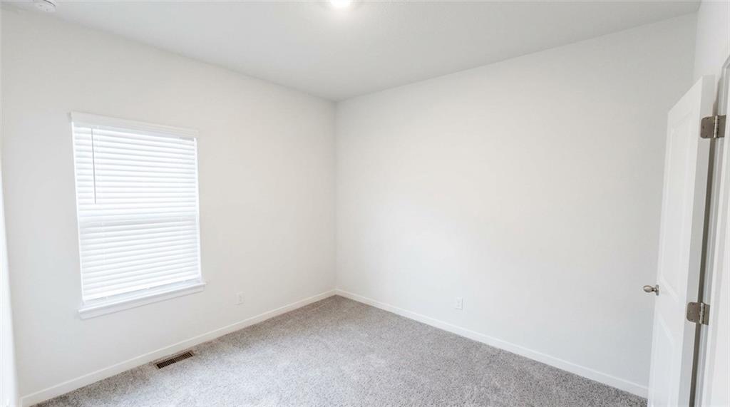 20121 Cornice St Spring Hill Spring Hill, KS 66083 - Photo 14 of 21