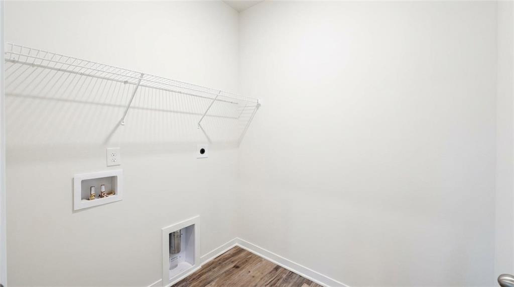 20121 Cornice St Spring Hill Spring Hill, KS 66083 - Photo 9 of 21