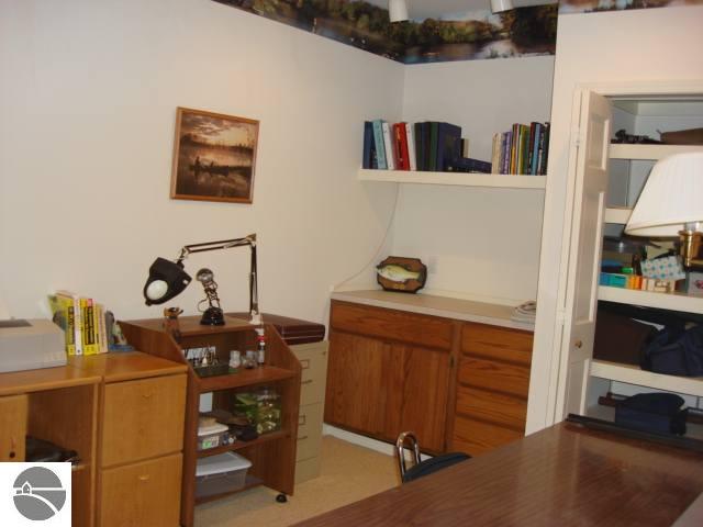 6464 Mission Ridge Traverse City, MI 49686 - Photo 14 of 15 1693026-13.JPG