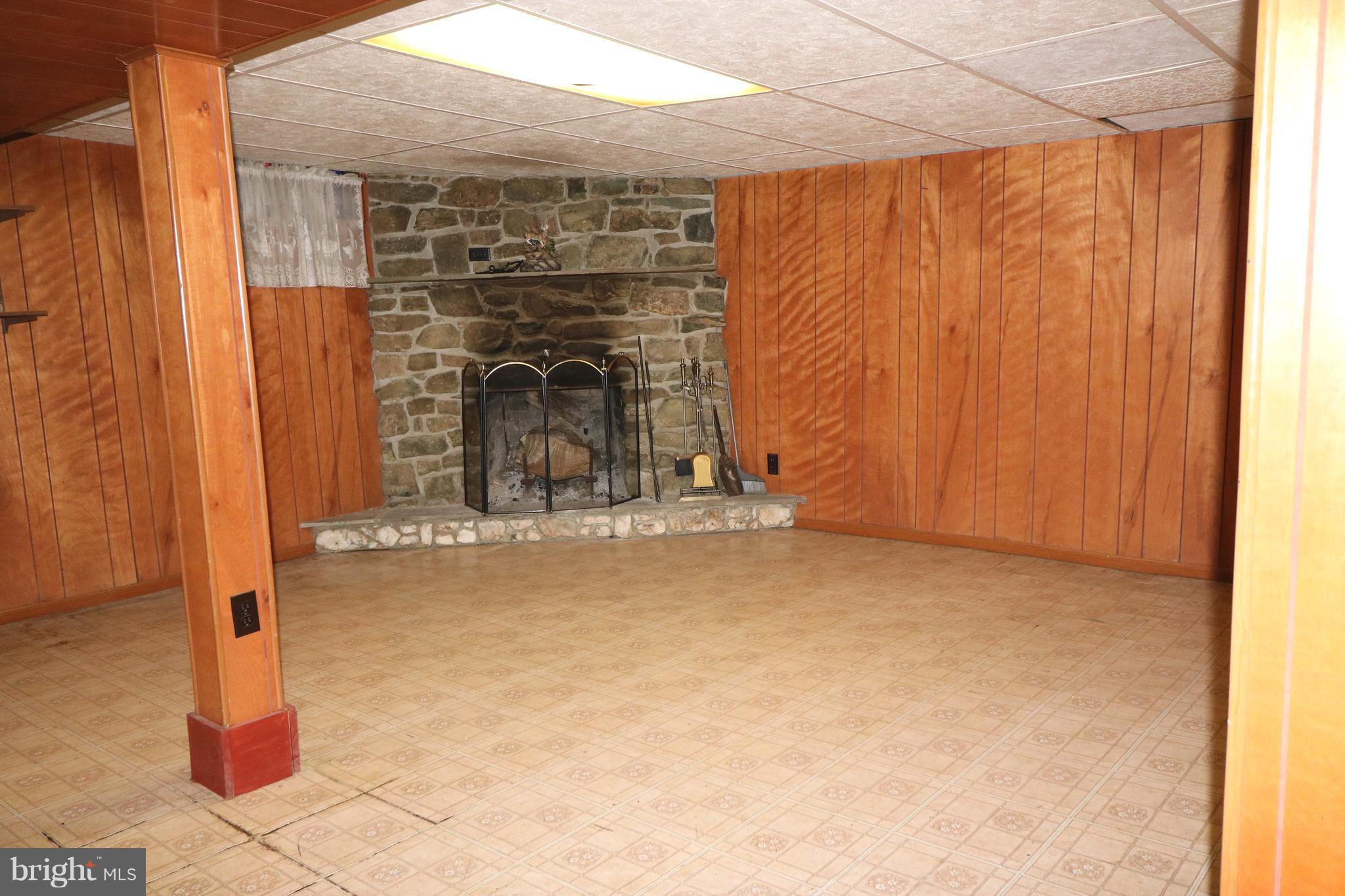 398 Harbaugh Valley Road Fairfield, PA 17320 - Photo 22 of 30 Interior (General)