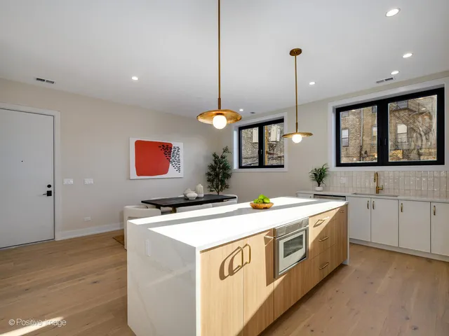 $1,299,000 | 1412 North Elk Grove Avenue, Unit F, Chicago, IL 60622