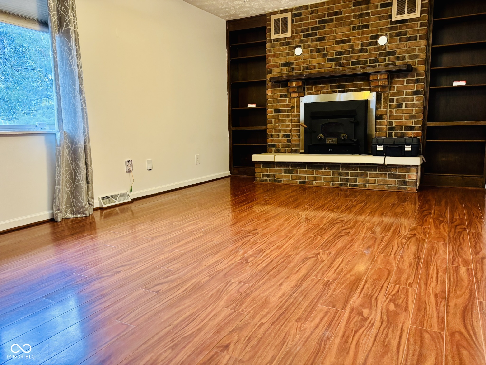 8110 Jeff Road Indianapolis, IN 46217 - Photo 19 of 32 Gallery Image 19