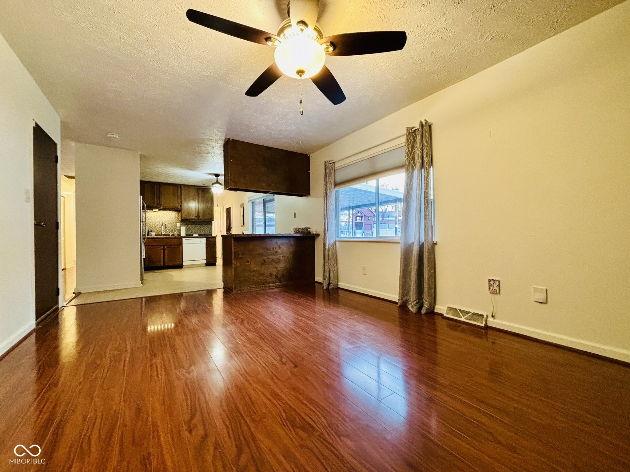 8110 Jeff Road Indianapolis, IN 46217 - Photo 21 of 32 Gallery Image 21