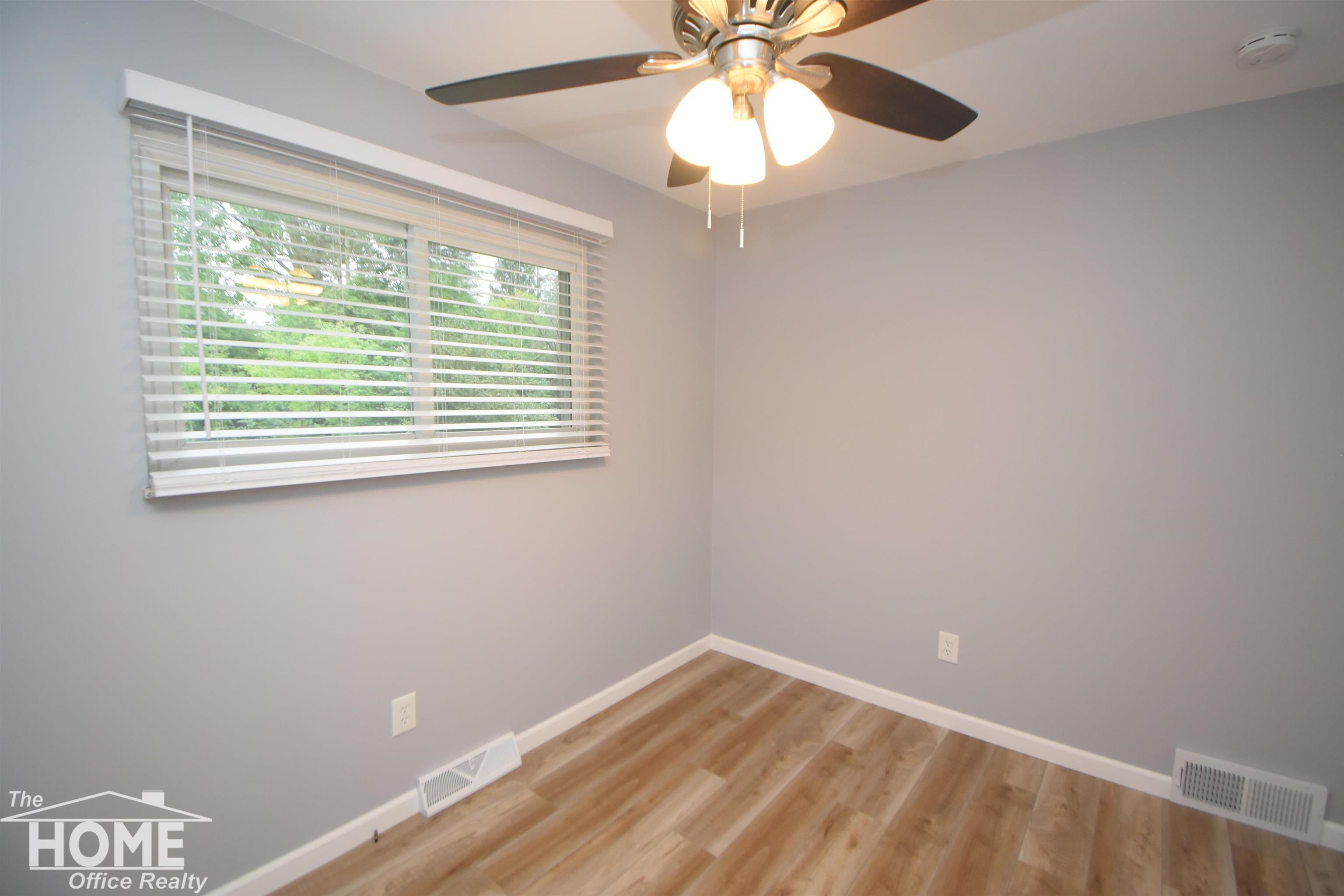 11017 Coldwater Road Flushing, MI 48433 - Photo 21 of 34 50120069-20.JPG