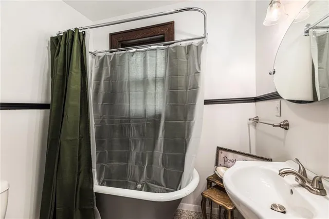 $229,900 | 3929 Pickett Road, St. Joseph, MO 64503