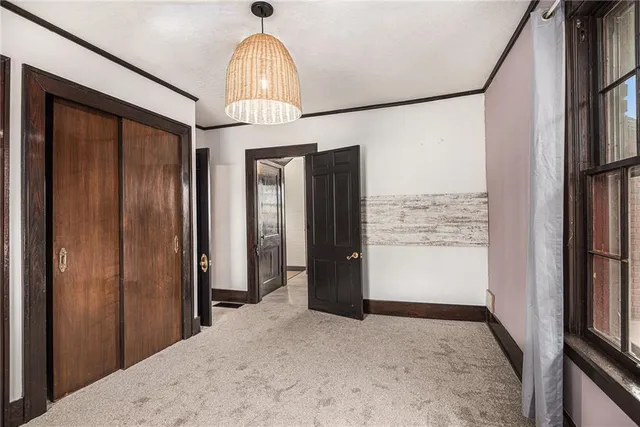 $229,900 | 3929 Pickett Road, St. Joseph, MO 64503