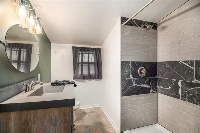 $229,900 | 3929 Pickett Road, St. Joseph, MO 64503