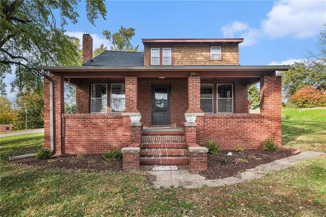 $229,900 | 3929 Pickett Road, St. Joseph, MO 64503