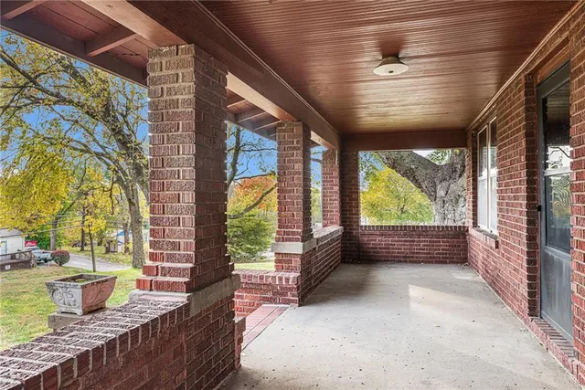 $229,900 | 3929 Pickett Road, St. Joseph, MO 64503