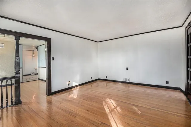 $229,900 | 3929 Pickett Road, St. Joseph, MO 64503