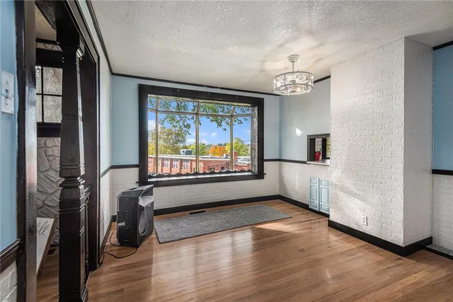 $229,900 | 3929 Pickett Road, St. Joseph, MO 64503