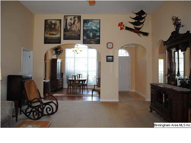 5116 Overlook Circle Bessemer, AL 35022 - Photo 3 of 31
