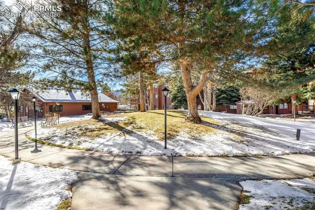$169,000 | 2440 Palmer Park Boulevard, Unit J3, Colorado Springs, CO 80909