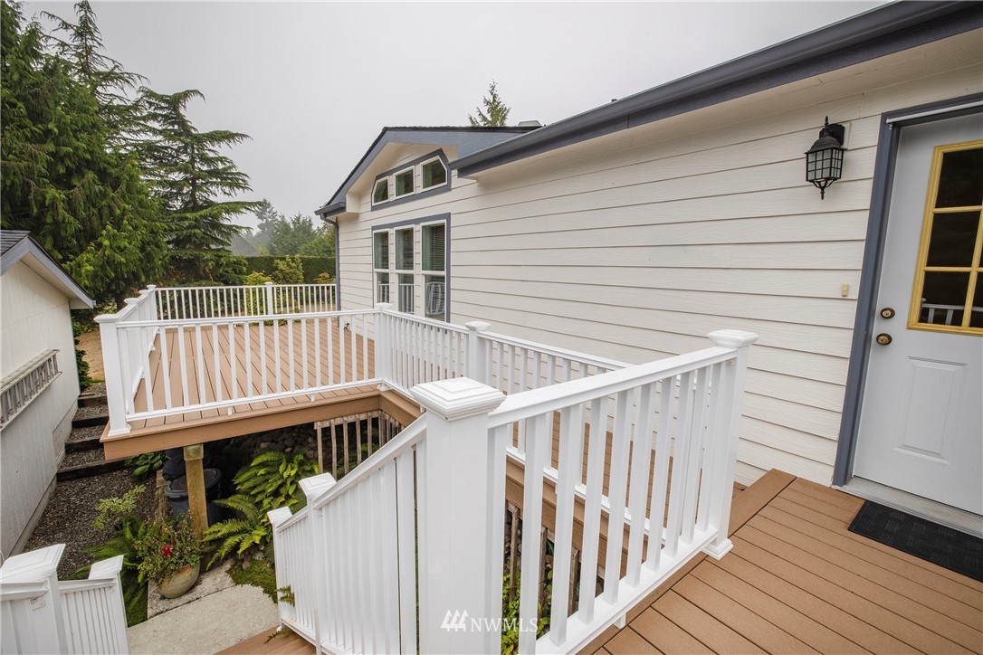 224 Guy Kelly Road Port Angeles, WA 98362 - Photo 3 of 19